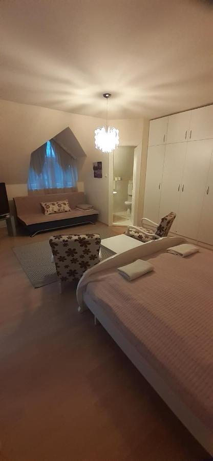 Oázis Apartmanház Hajdúszoboszló Exteriér fotografie