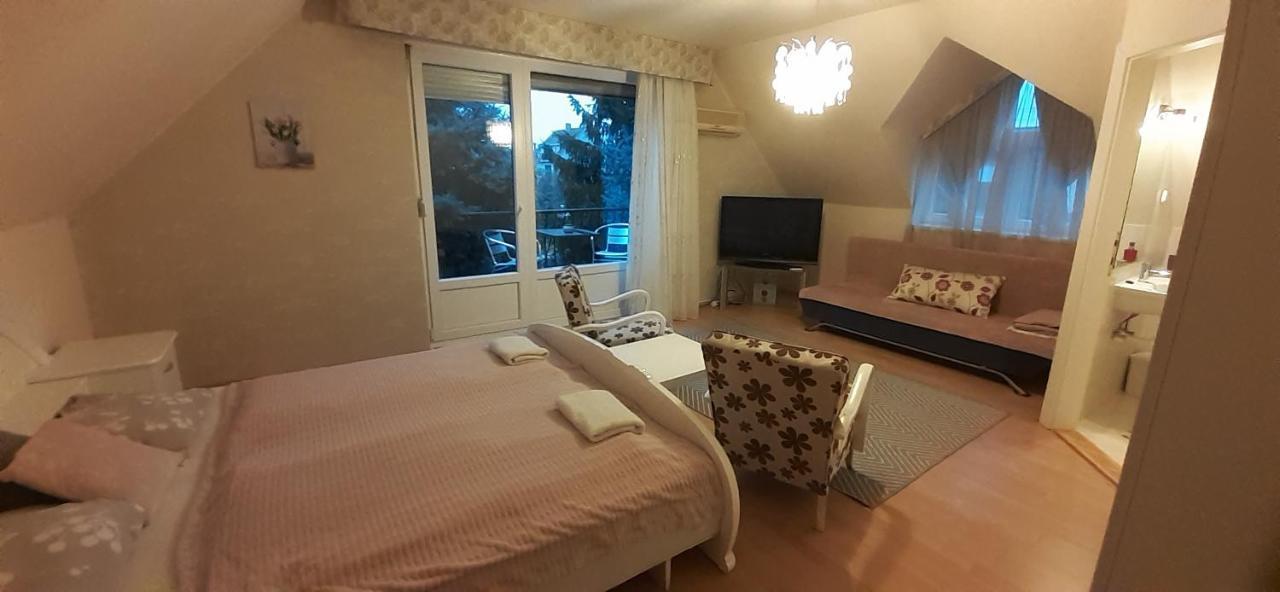 Oázis Apartmanház Hajdúszoboszló Exteriér fotografie