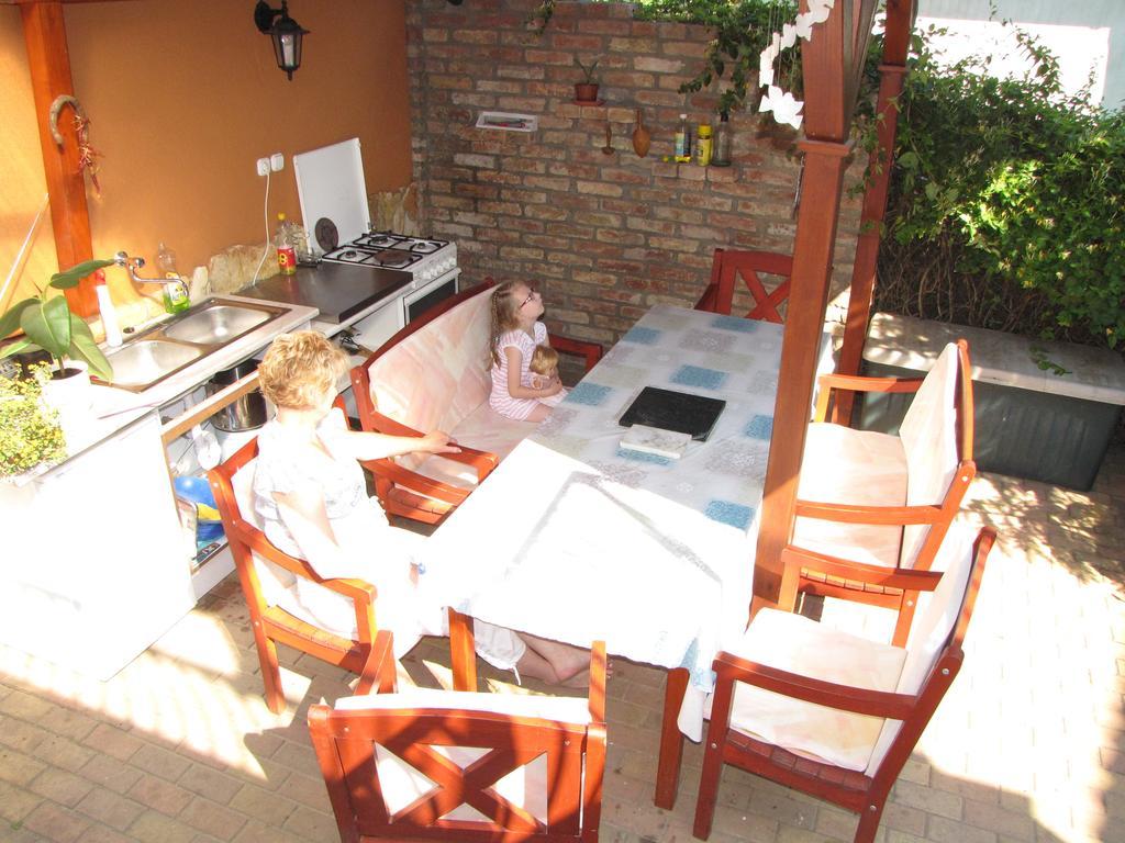 Oázis Apartmanház Hajdúszoboszló Exteriér fotografie