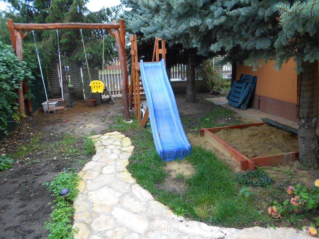 Oázis Apartmanház Hajdúszoboszló Exteriér fotografie